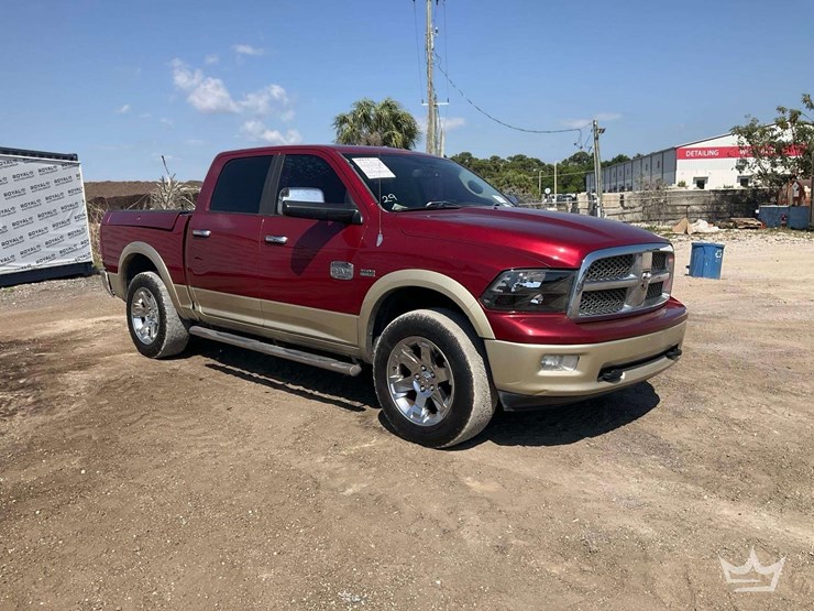 2011-dodge-ram-1500-image-2