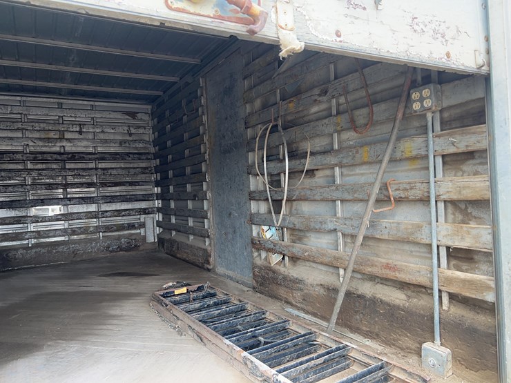 enclosed-aluminum-job-trailer-image-38