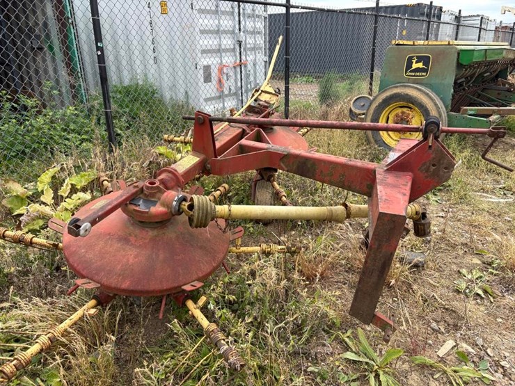 new-holland-254-image-3