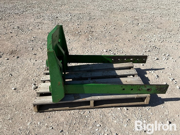 john-deere-4320-image-8