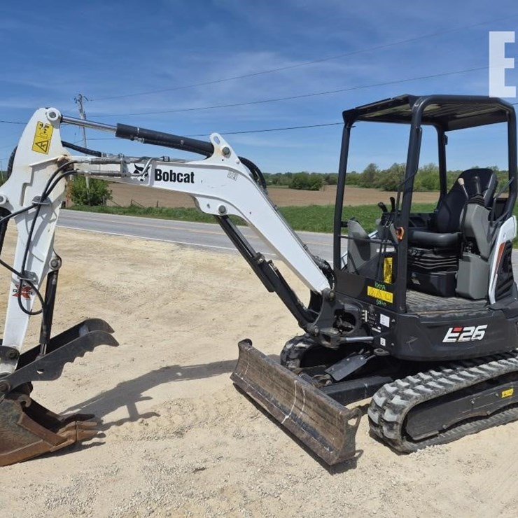 2020 BOBCAT E26