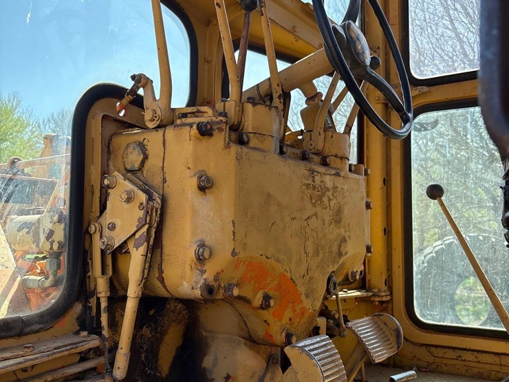 caterpillar-12f-image-58