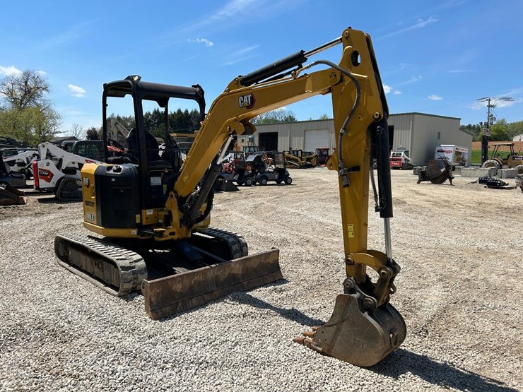 2021-caterpillar-303.5-image-6