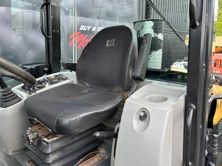 caterpillar-906h-image-20