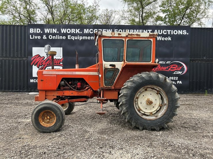 allis-chalmers-190xt-series-iii-tractor-image-1