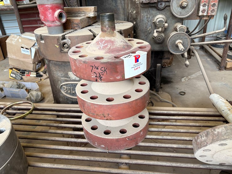 (3)-7-1/16”-x-2-3/8”-5k-landing-flanges-&-(3)-5-1/8-5k-blind-flanges-image-2