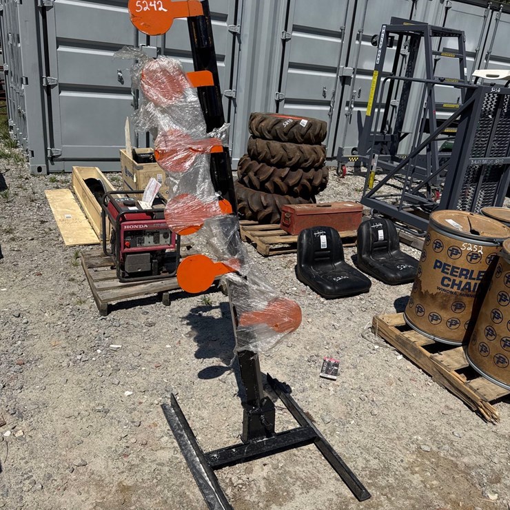 DUELING TREE SHOOTING TARGET