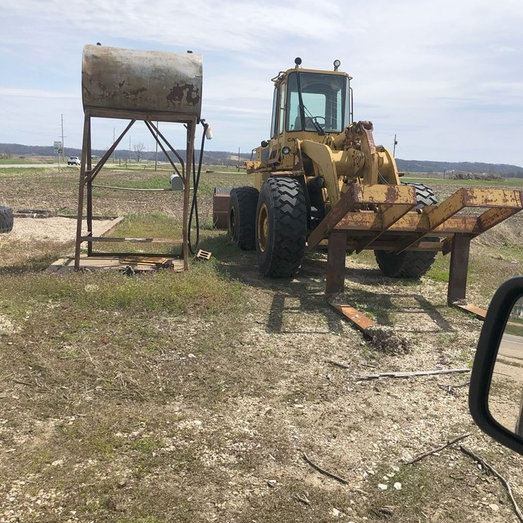 CATERPILLAR 938