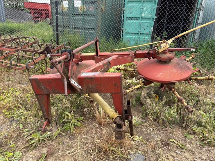 new-holland-254-image-1