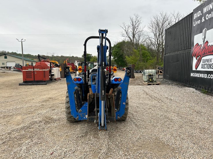 2015-new-holland-boomer-37-image-3