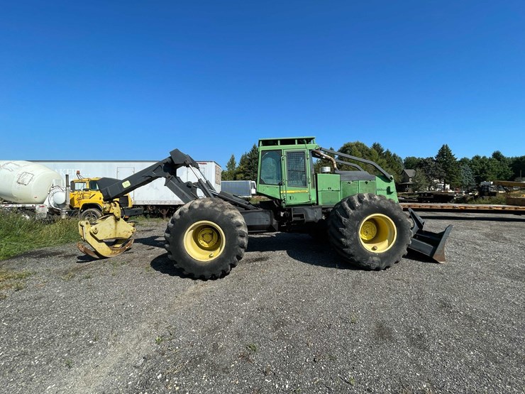 2000-john-deere-660-image-2