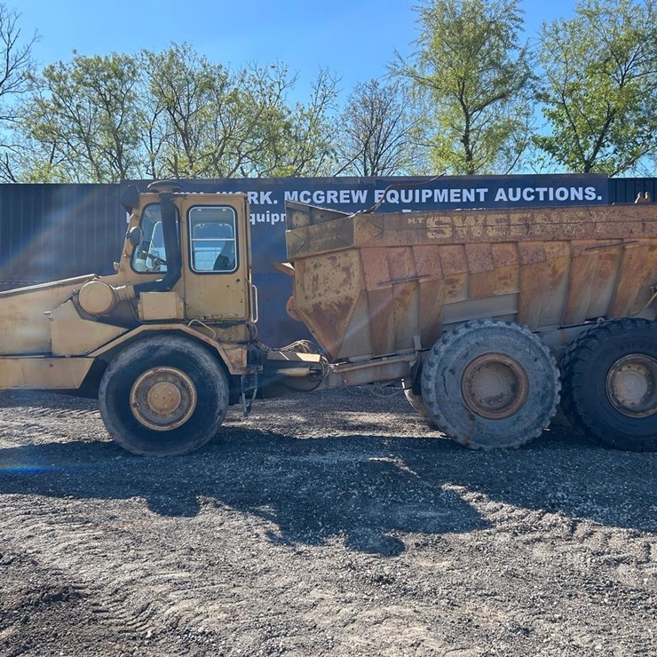 Moxy HA270 Rock Truck