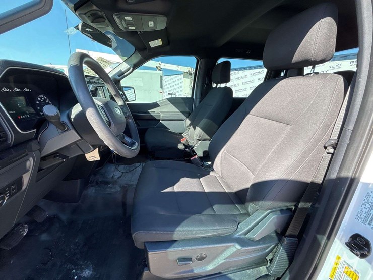 2022-ford-f150-image-19