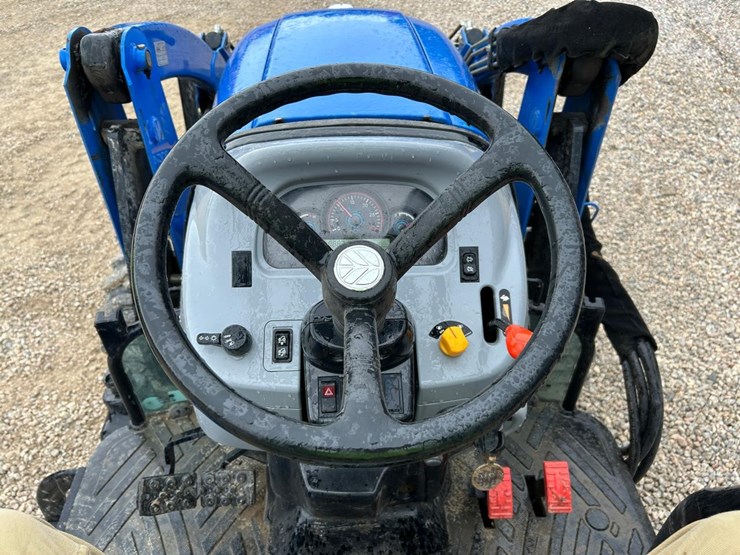 2015-new-holland-boomer-37-image-27