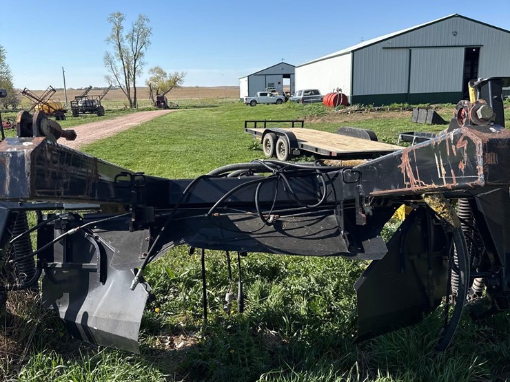 new-holland-2330bf-image-12