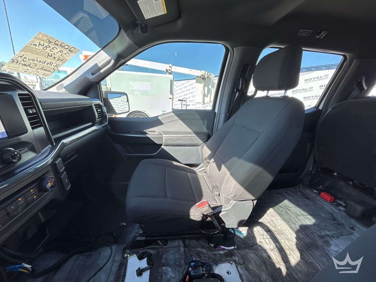 2022-ford-f150-image-26
