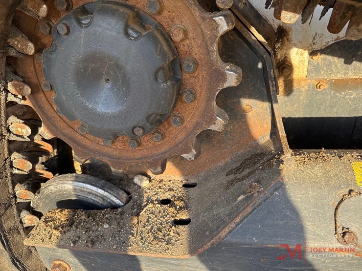2017-bobcat-t650-image-12