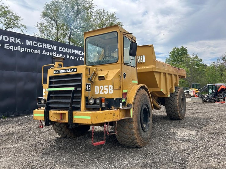 caterpillar-d25b-image-8