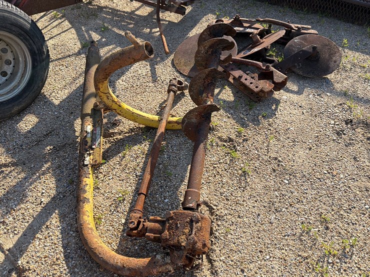 #970-•-post-hole-auger-image-1