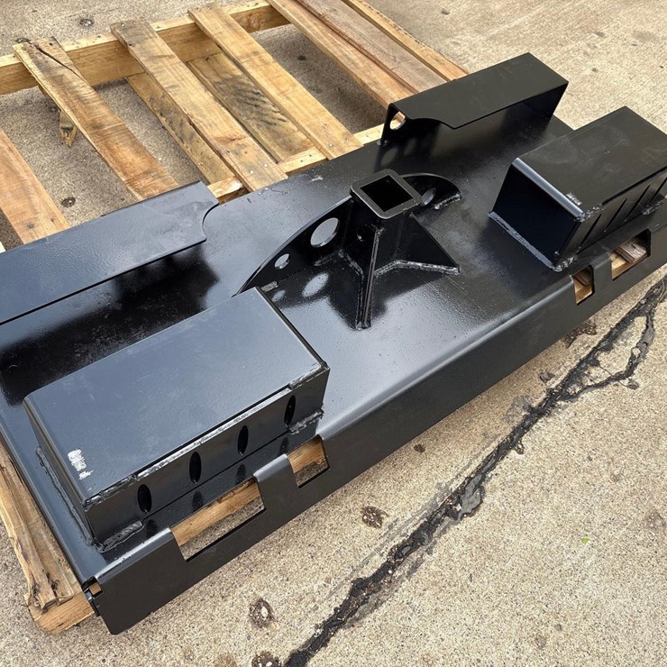 Heavy Duty Skidloader Receiver Hitch Plate