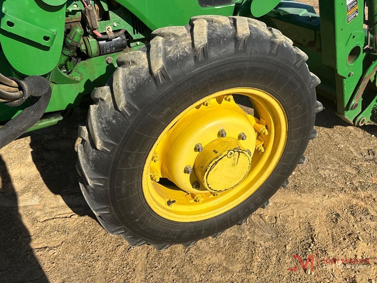 2017-john-deere-5055e-image-10