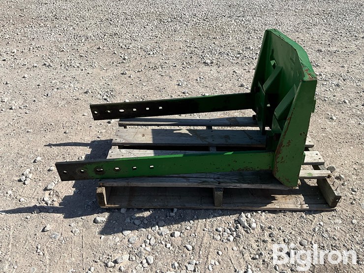john-deere-4320-image-4