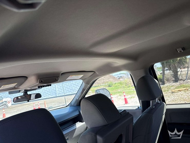2022-ford-f350-image-29