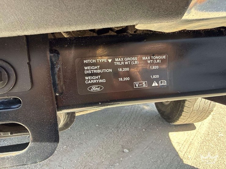 2022-ford-f350-image-12
