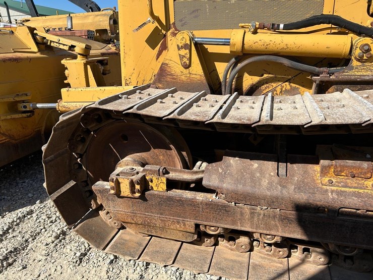caterpillar-d5g-xl-image-19