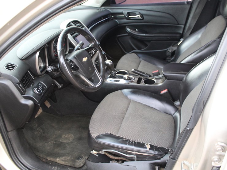 #35139-•-2014-chevrolet-malibu-lt-image-7