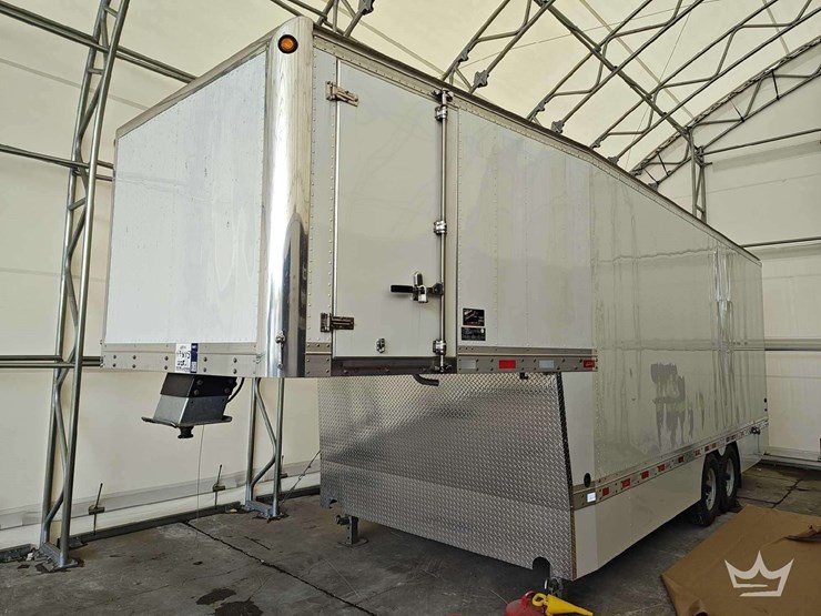 2025-precisions-provencal-22ft.-5th-wheel-mobile-office/-showroom-trailer-image-1