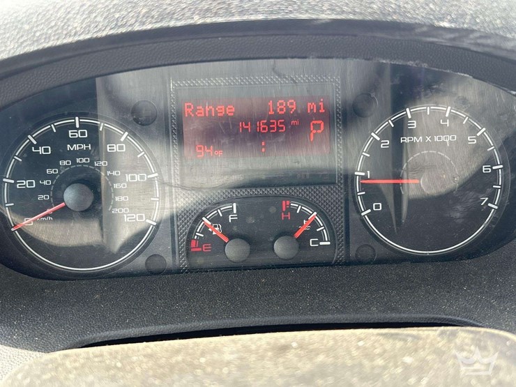 2018-ram-promaster-1500-image-16