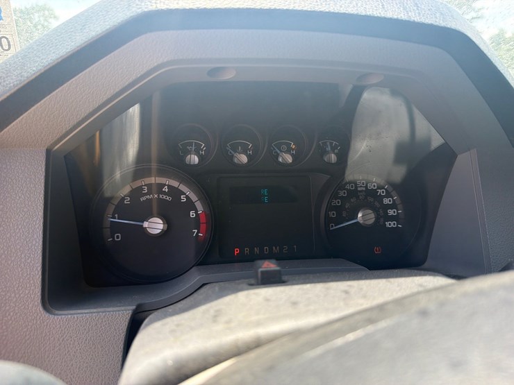 2011-ford-f250-image-8