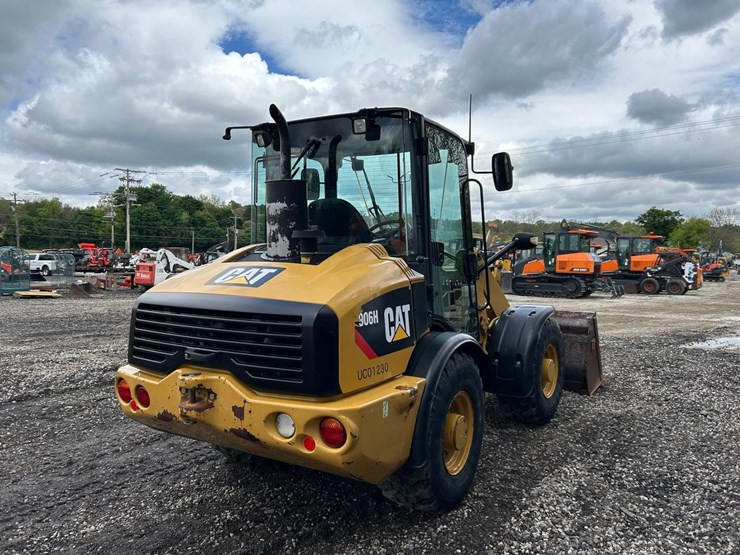 caterpillar-906h-image-4