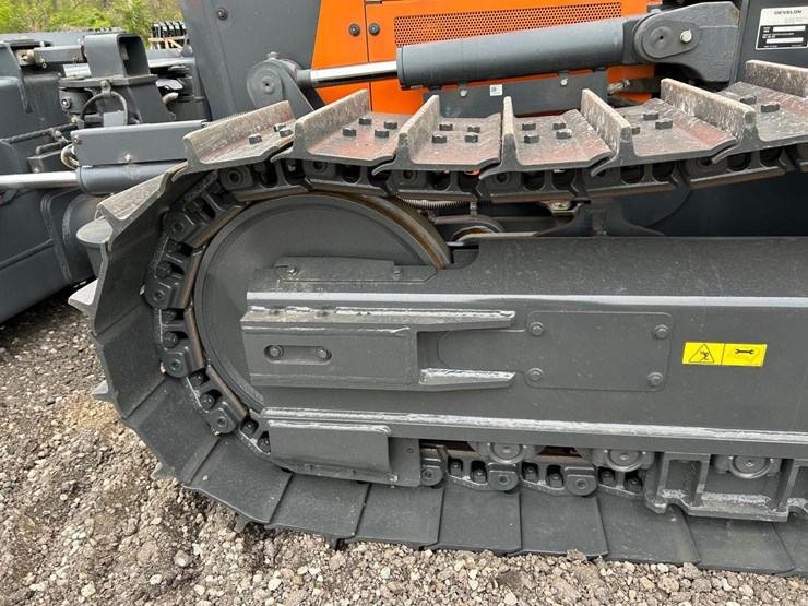 2026--develon-dd100-us10-crawler-dozer-image-20