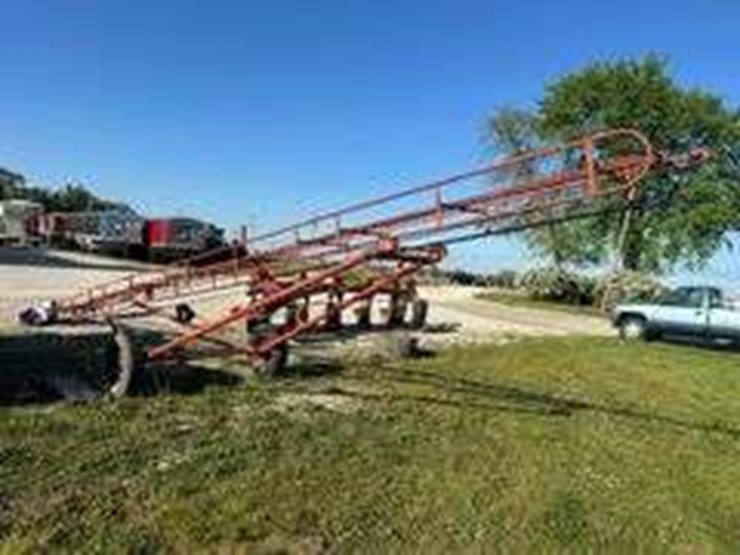 bale-elevator-30’-w/transport-image-4