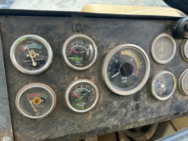 caterpillar-d25b-image-19