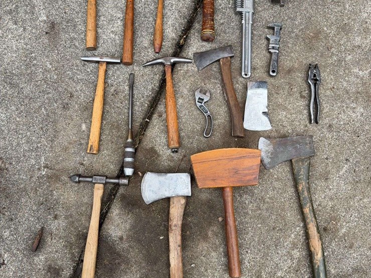 antique-tool-assortment-image-1