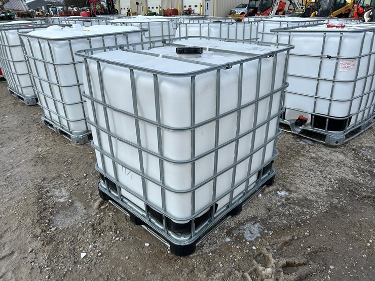 water-tank-tote-image-3