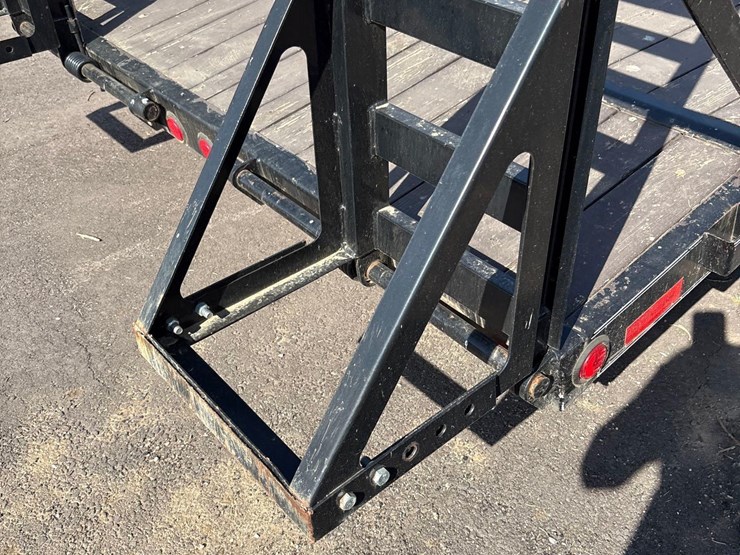 2019-pj-7ft-x-18ft-beaver-tail-bumper-hitch-trailer--1-owner-image-21