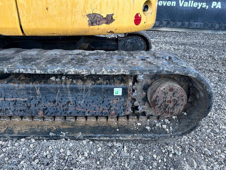 caterpillar-305e2-cr-image-16