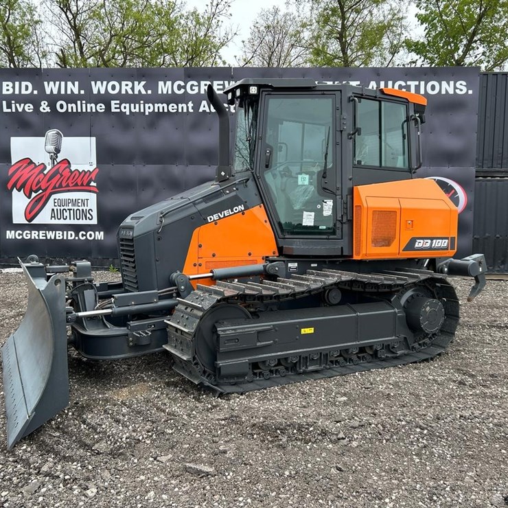 2026  Develon DD100-US10 Crawler Dozer