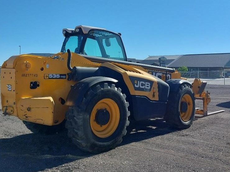 2014-jcb-535-140-image-6