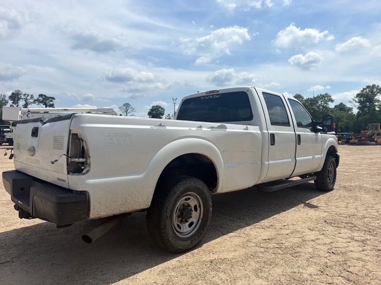 2011-ford-f250-image-3