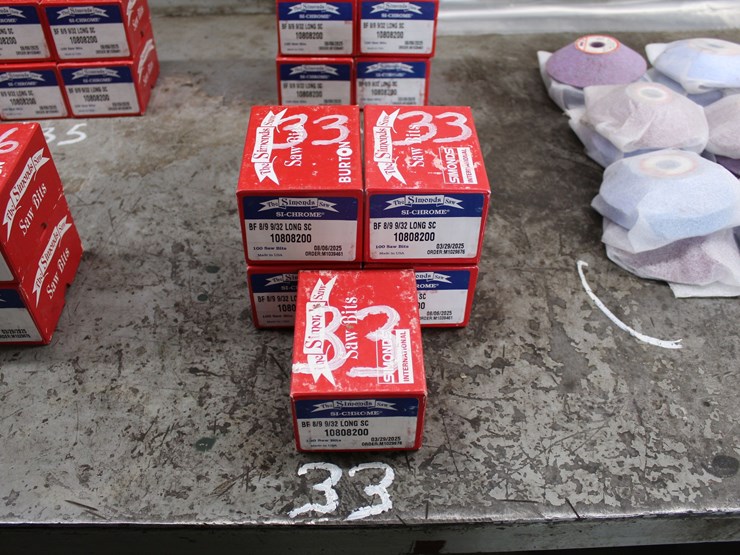 (5)-new-boxes-of-new-simonds-bf-8/9-9/32-long-saw-teeth-image-1