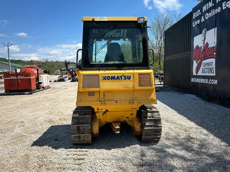 komatsu-d37ex-21-image-3