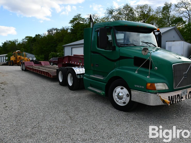 1999-volvo-vn-image-3