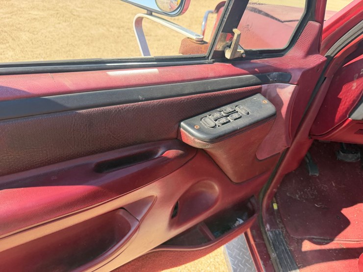 1997-ford-f350-image-8