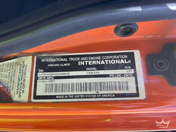 2003-international-7400-image-5
