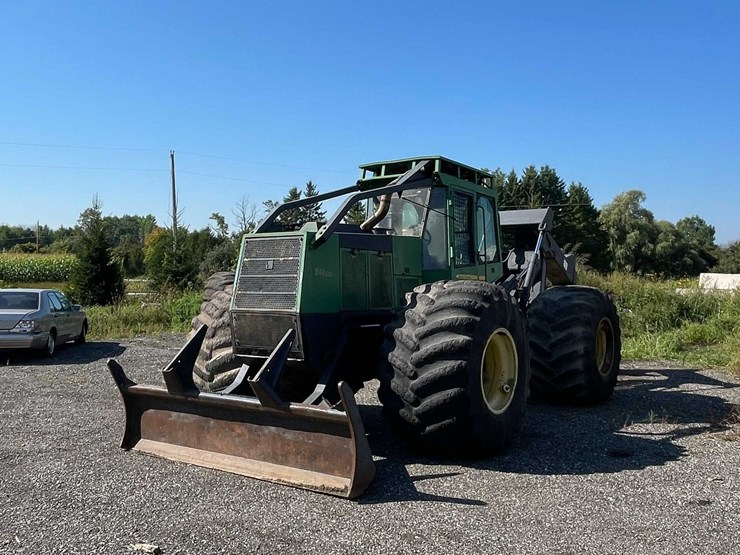 2000-john-deere-660-image-6